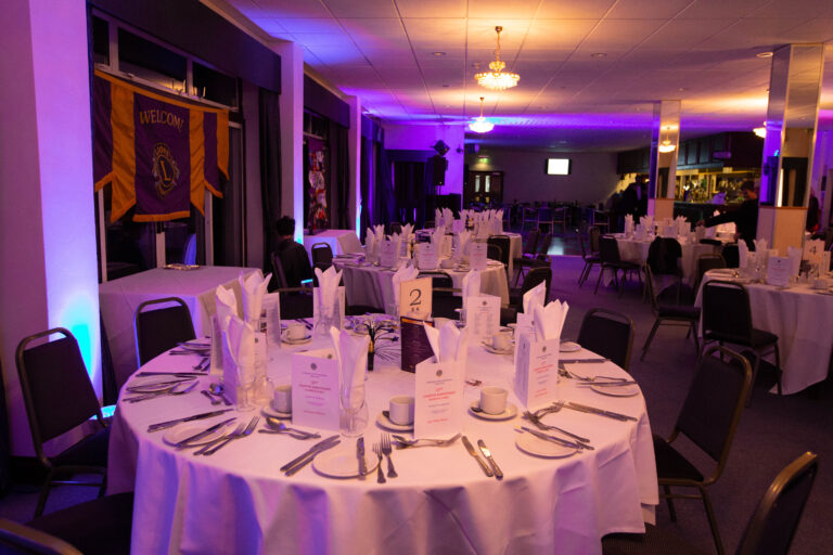 Already for the guests to arrive